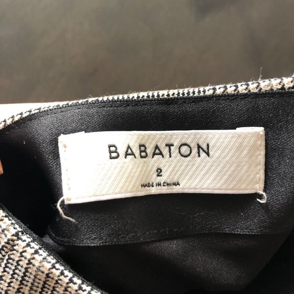 Babaton Modern Mini Skirt - Picture 4 of 4